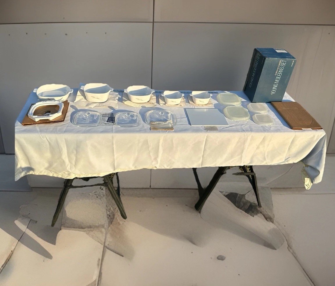 CorningWare ‘Wheat’ 5-Piece Set · Boxed — Glass & Ceramic — Lott's & Found