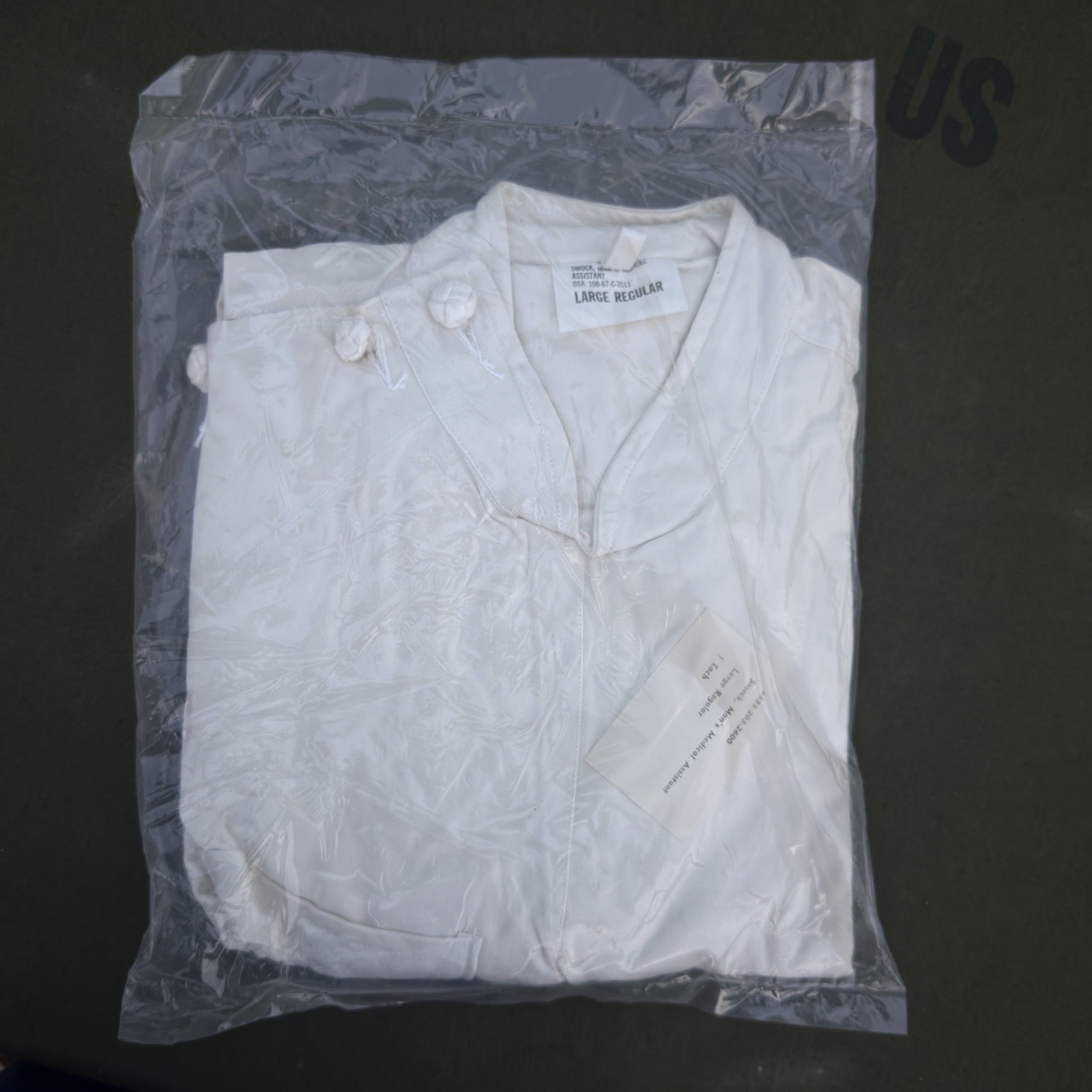 U.S. Military Medical Smock, 1967 · Large — Military & Surplus — Lott's & Found
