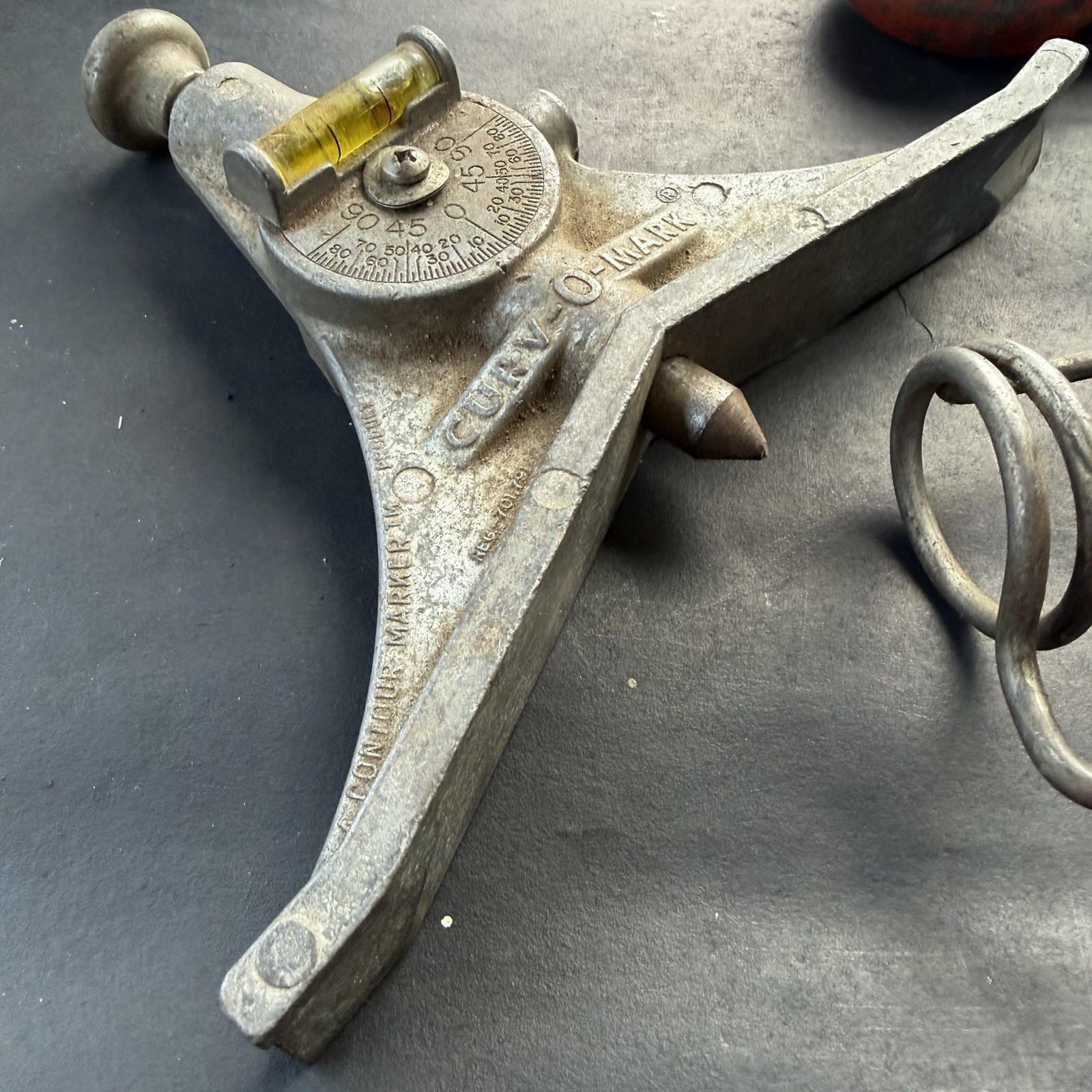 Curv-O-Mark Jumbo Pipe-Marking Tool — photo 2