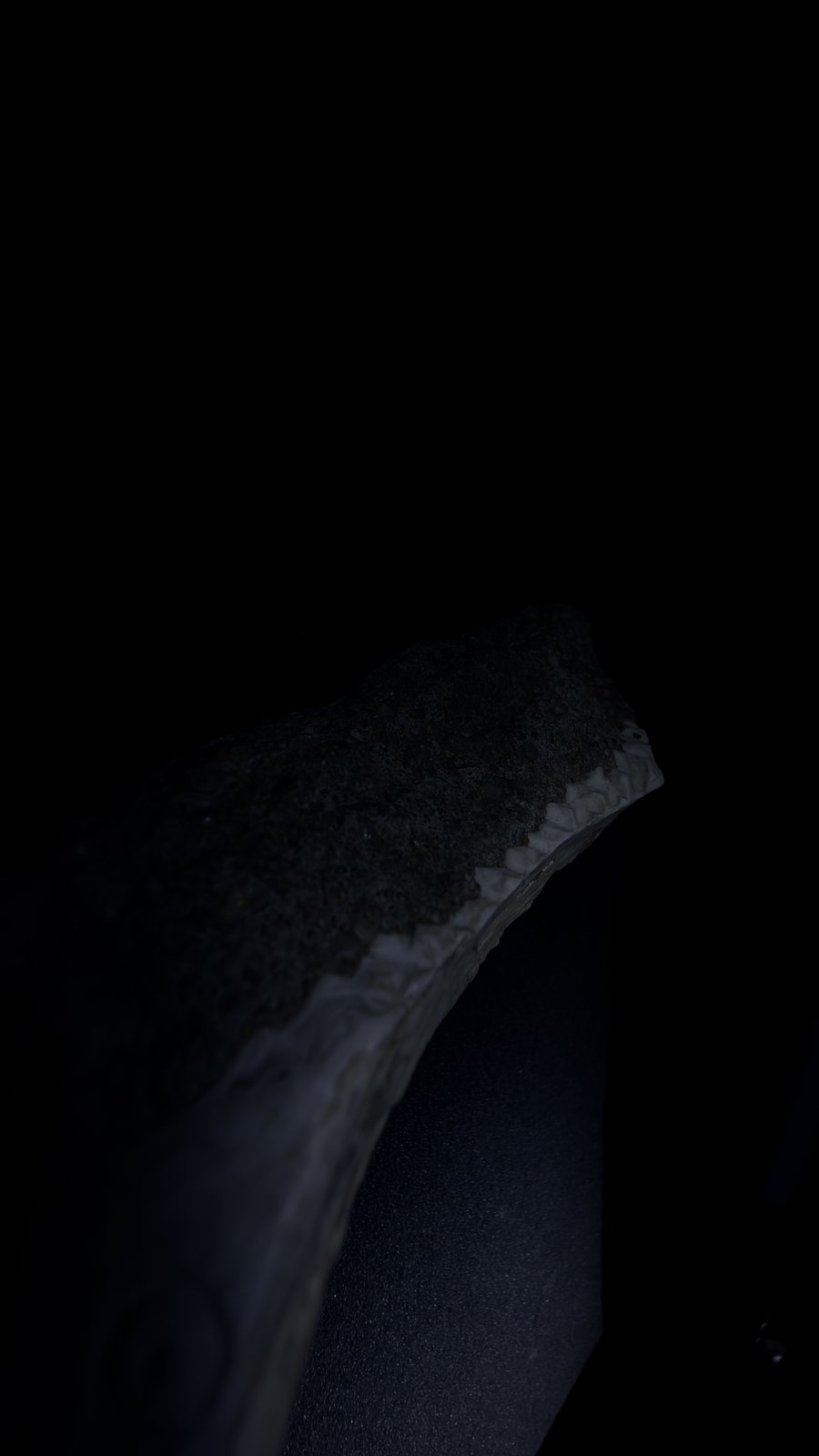 Reddit position 11 darker alternate edge view
