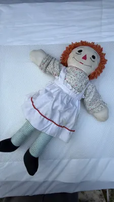 Handmade Raggedy Ann-Style Doll, 18–20 Inches — product photograph 5