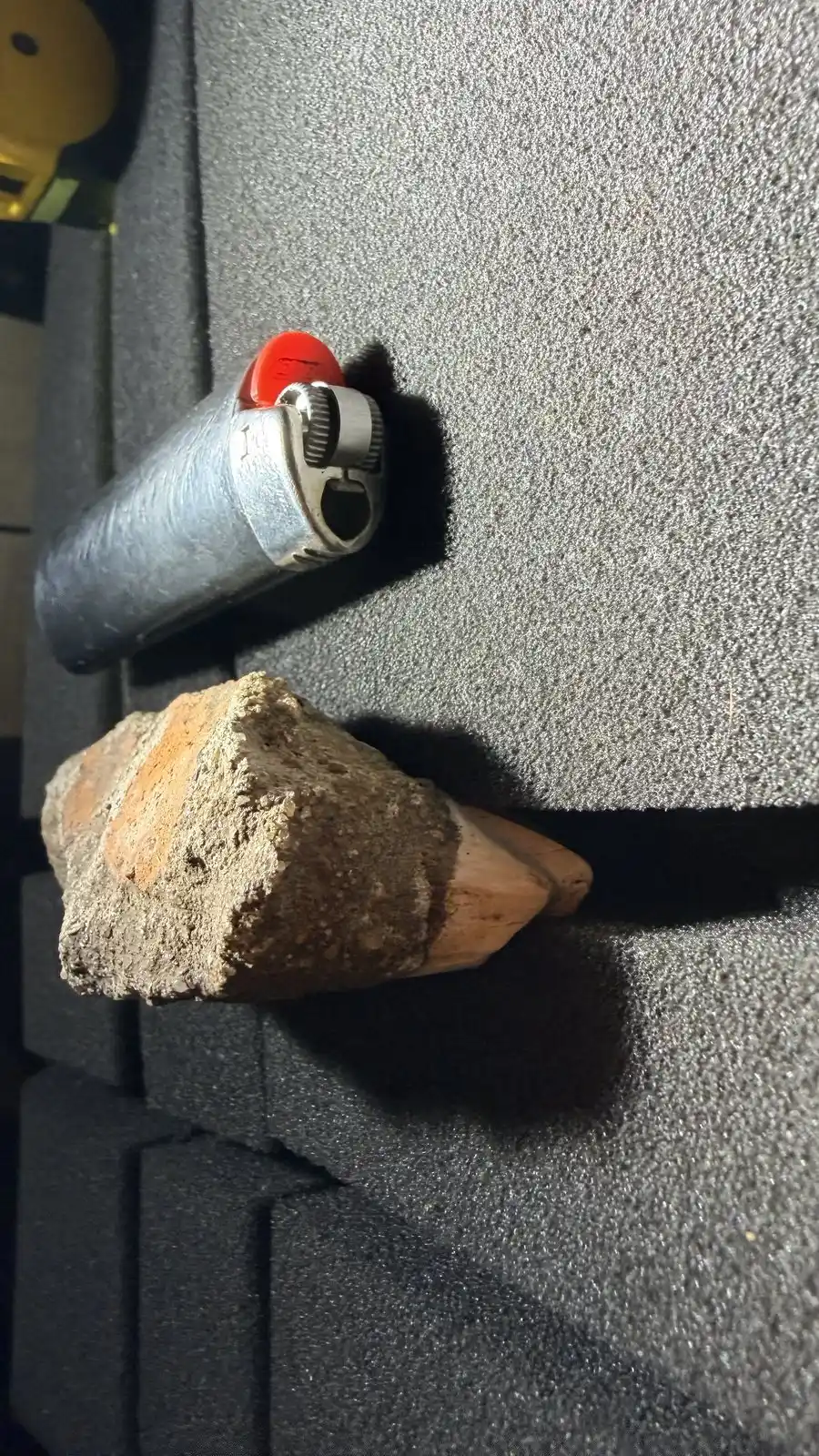 Reddit position 13 alternate scale view showing the broken end