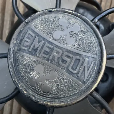 Vintage Emerson Five-Blade Desk Fan - Untested — view 11