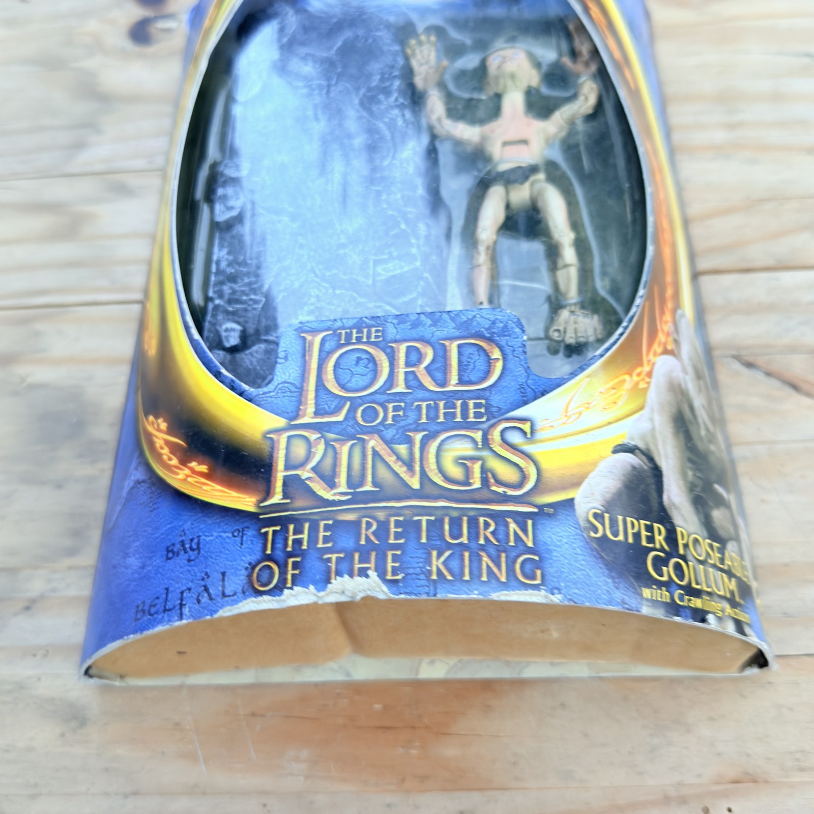 2003 Toy Biz LOTR Super Poseable Gollum lower package and figure