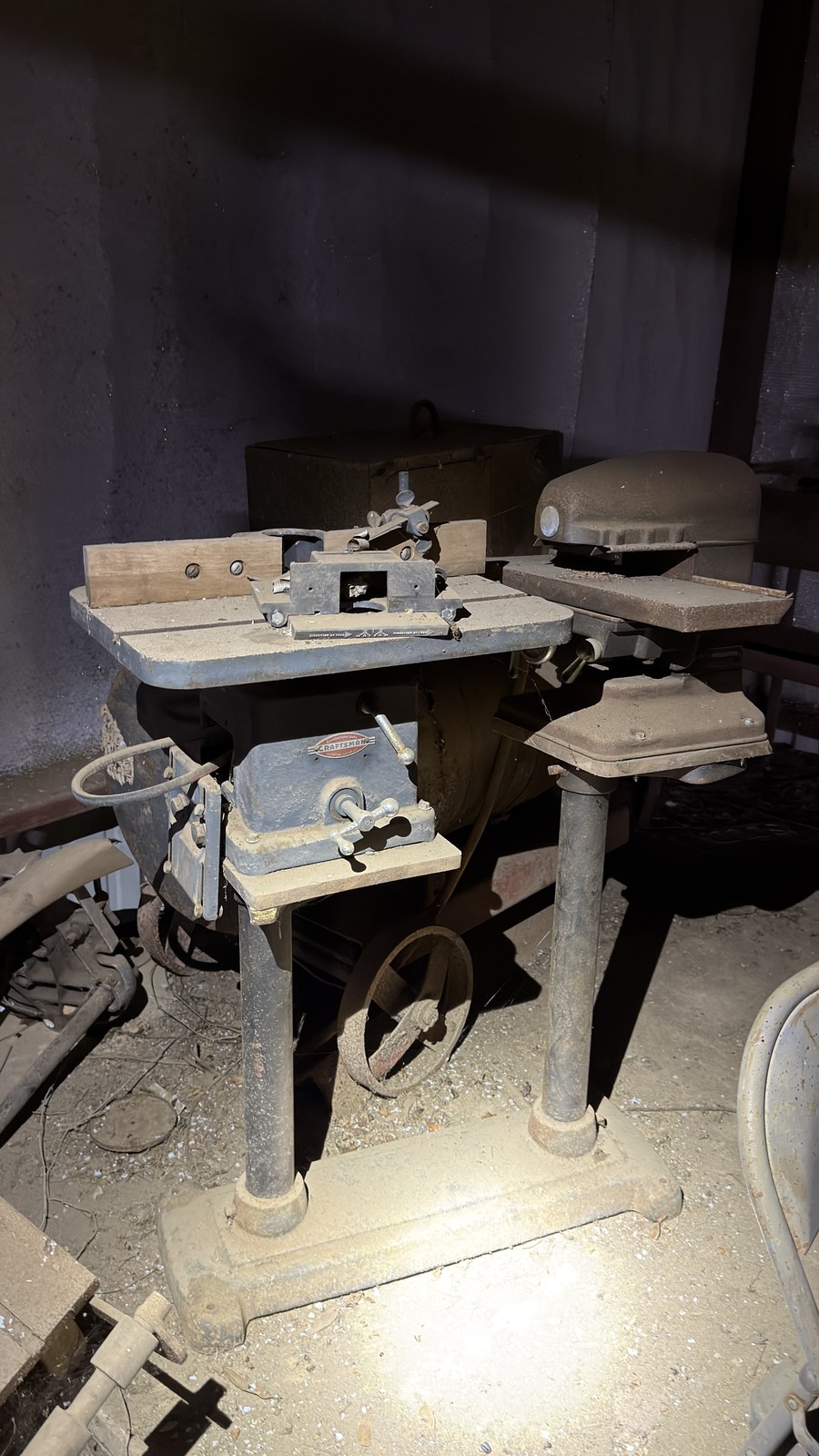 Vintage Craftsman Cast-Iron Woodworking Machine (No Motor) photo 1