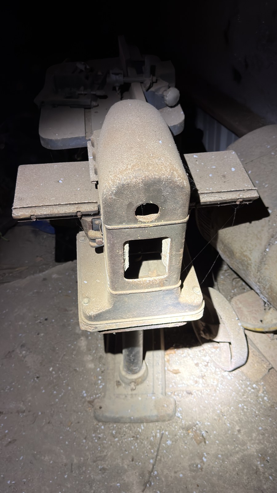 Vintage Craftsman Cast-Iron Woodworking Machine (No Motor) photo 7