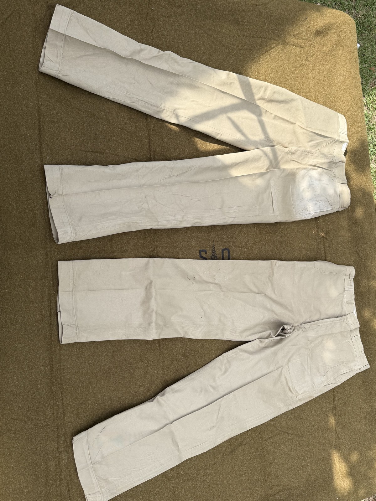 Vintage White Medical Smock Tops & Pants (Multiples) photo 10